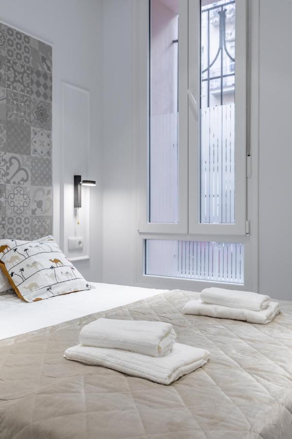 Room Close To City Centre บาเลนเซีย ภายนอก รูปภาพ